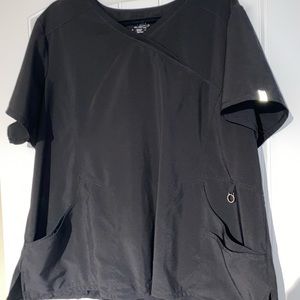 Cherokee Infinity v neck scrub top